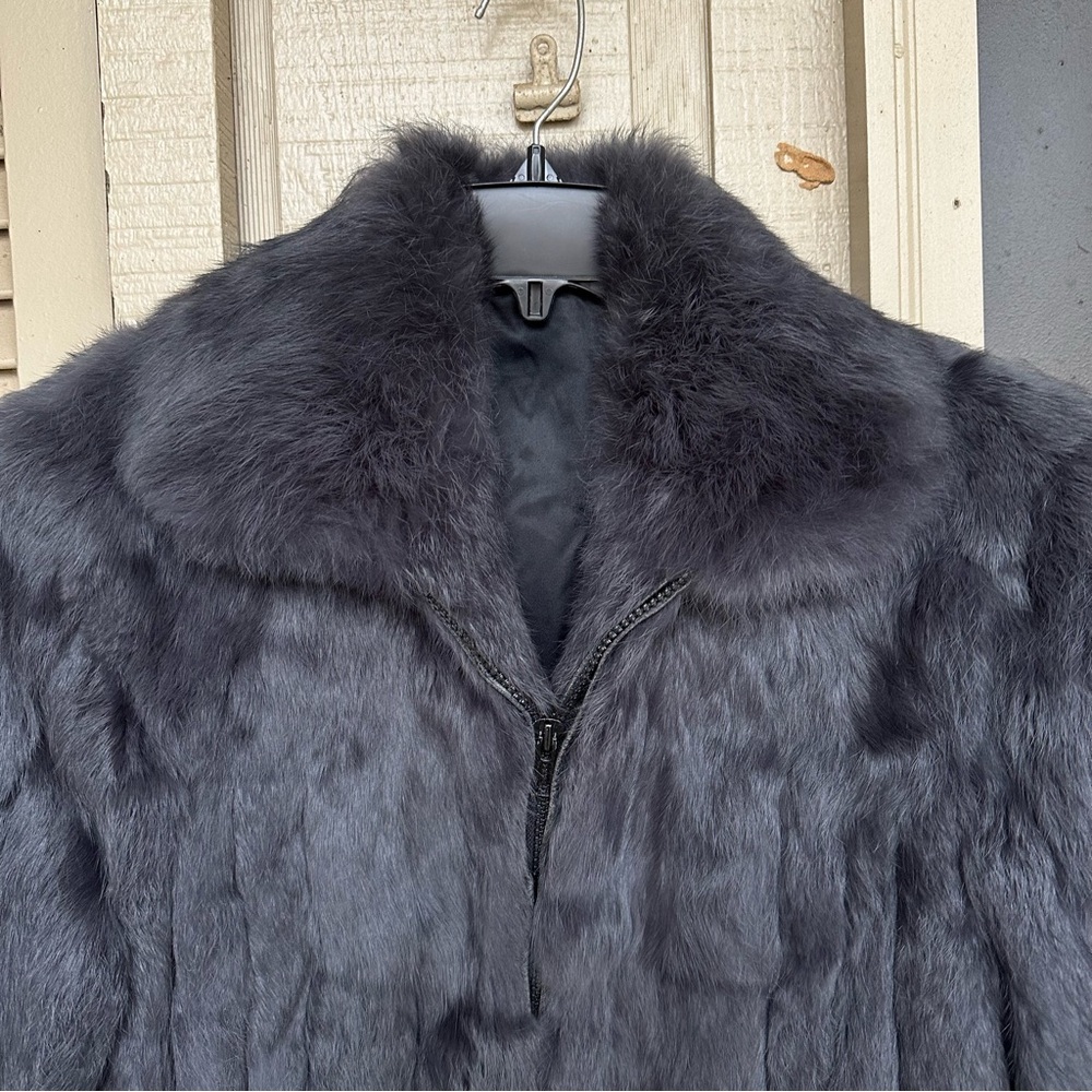 AUTHENTIC Luxurious Rabbit Fur Coat Size Small - Picture 2 of 9